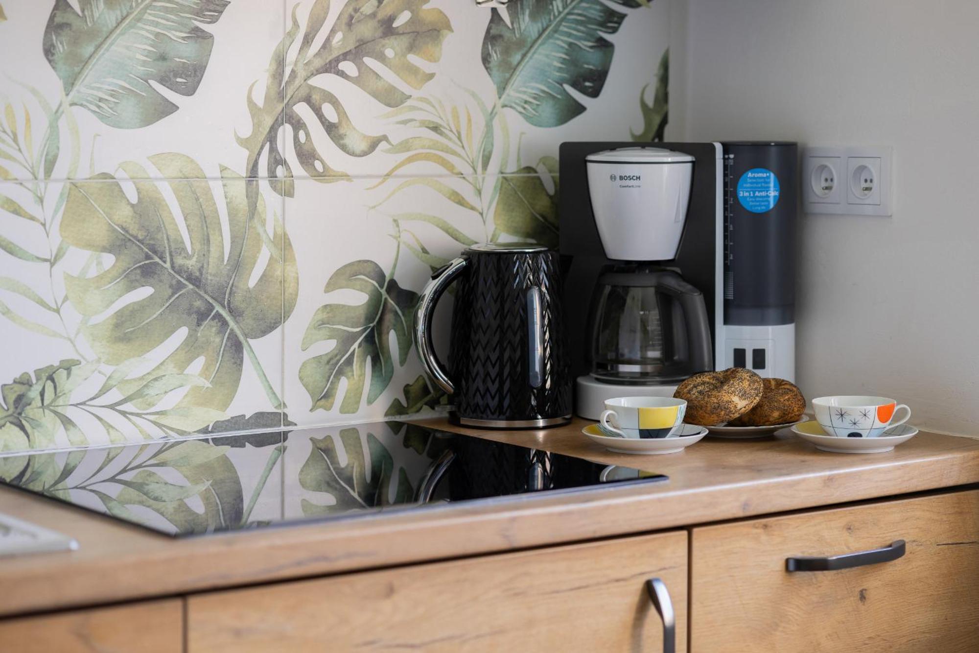 Spacious Apartment For 6 People Near The Old Town By Noclegi Renters Warszawa Zewnętrze zdjęcie