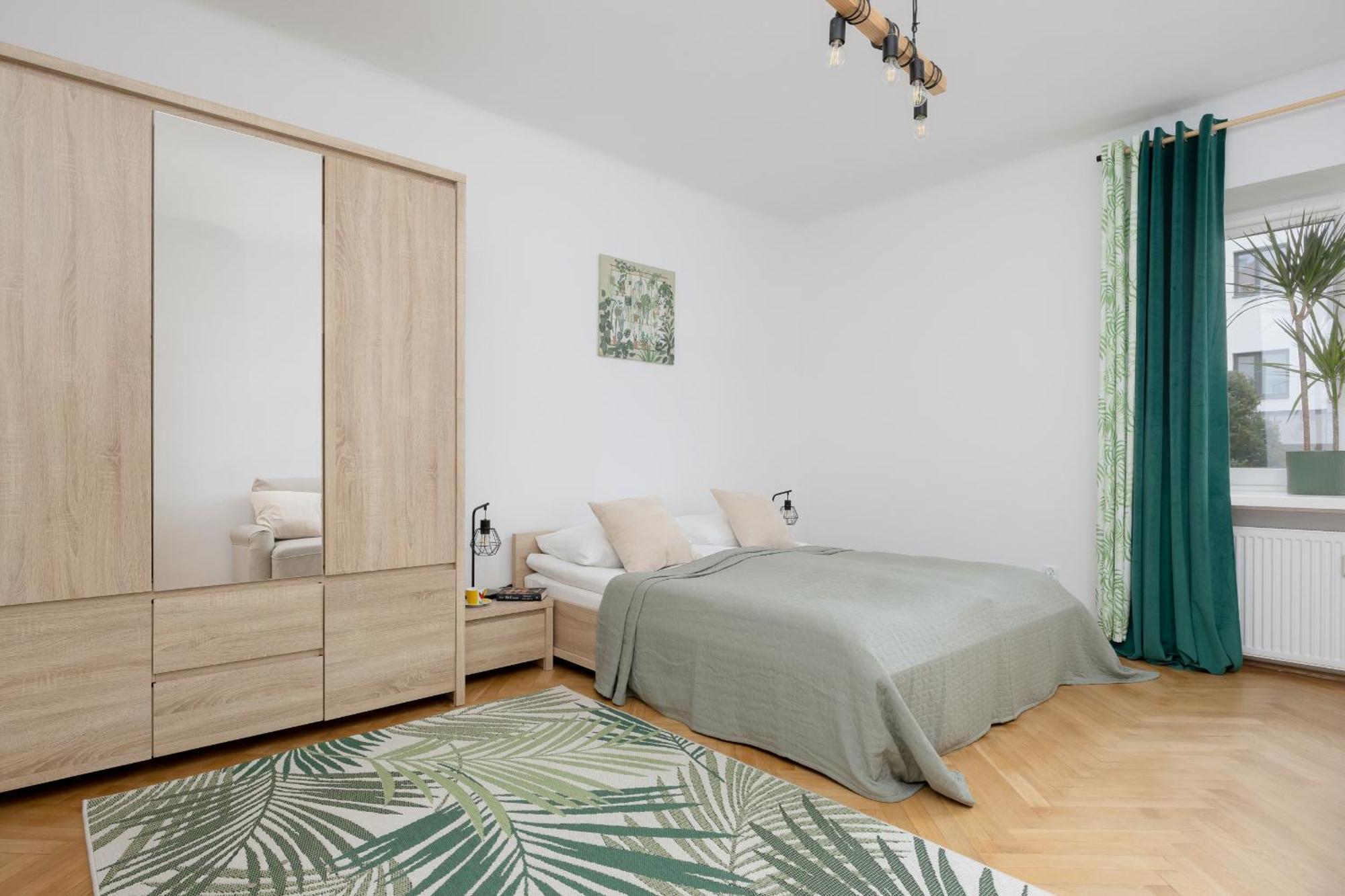 Spacious Apartment For 6 People Near The Old Town By Noclegi Renters Warszawa Zewnętrze zdjęcie