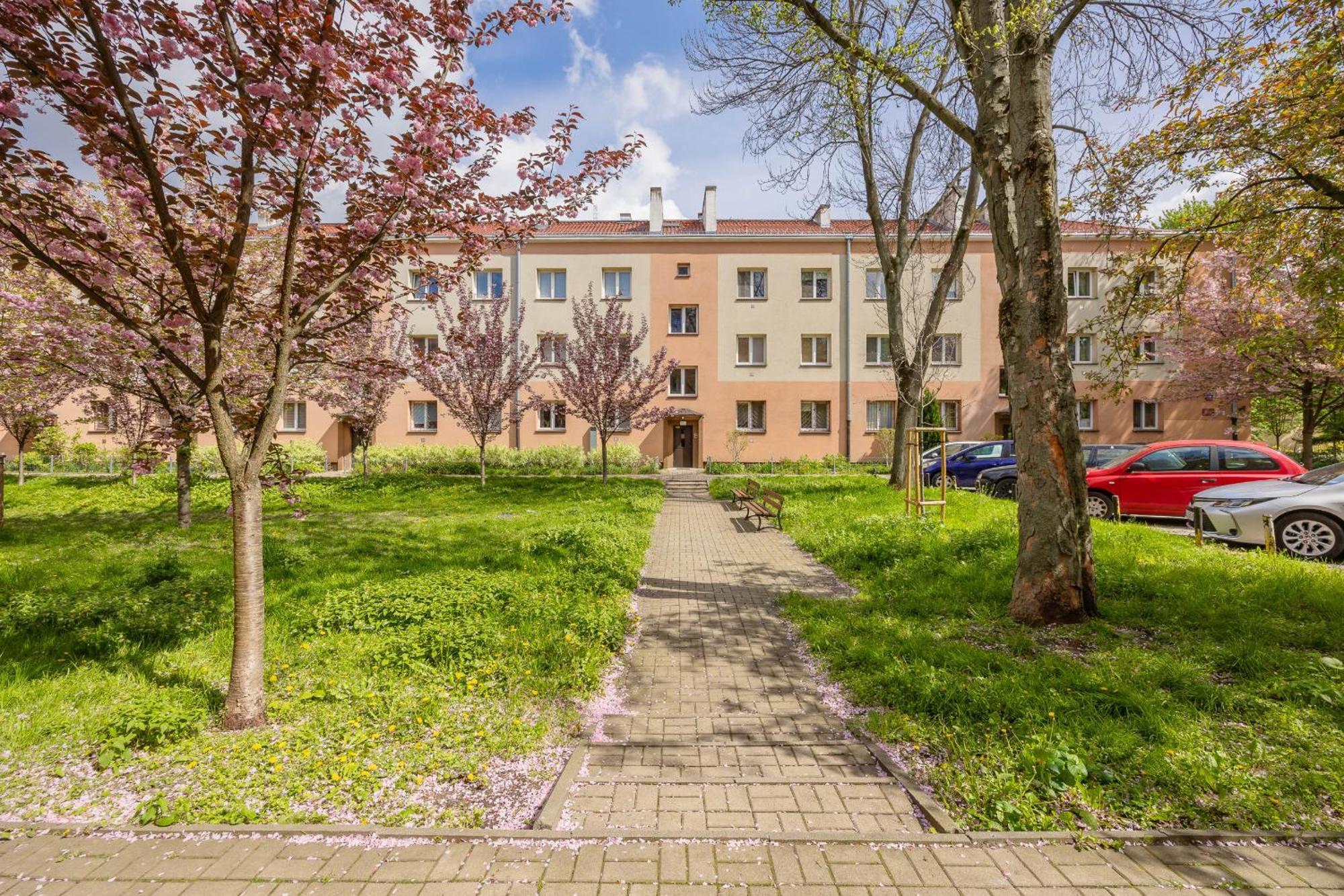 Spacious Apartment For 6 People Near The Old Town By Noclegi Renters Warszawa Zewnętrze zdjęcie