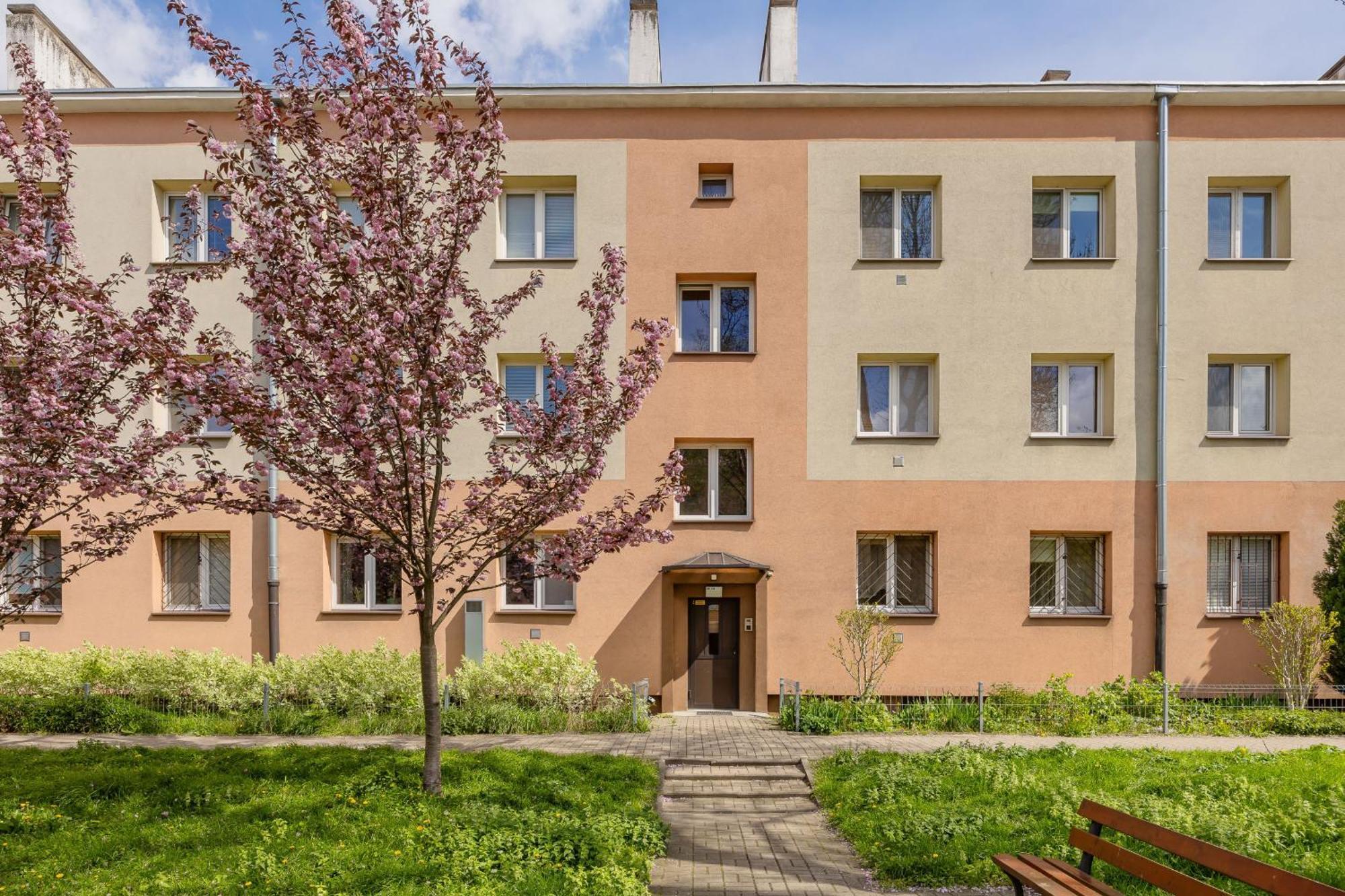 Spacious Apartment For 6 People Near The Old Town By Noclegi Renters Warszawa Zewnętrze zdjęcie